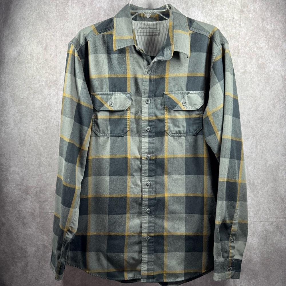 Eddie Bauer Men’s Large Plaid Long‎ Sleeve Button Down Shirt